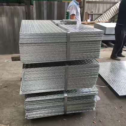 2.0mm厚Q355B壓花鋼板非標定制本地生產廠家