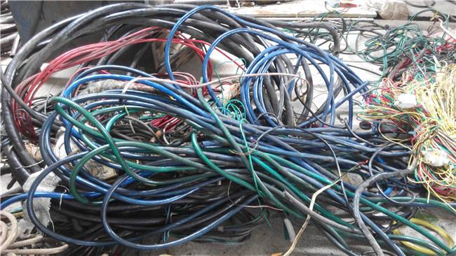 光明新区废旧电缆 电线回收报废电缆线