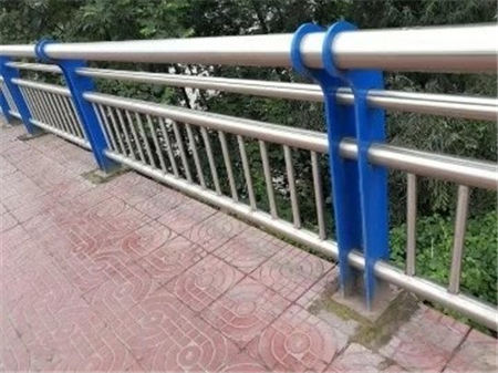 201不銹鋼立柱提供免費畫圖買的放心