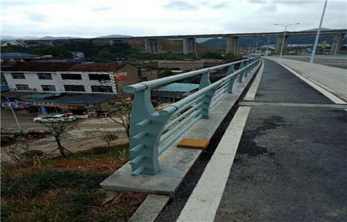 河道防护不锈钢栏杆同城生产厂家