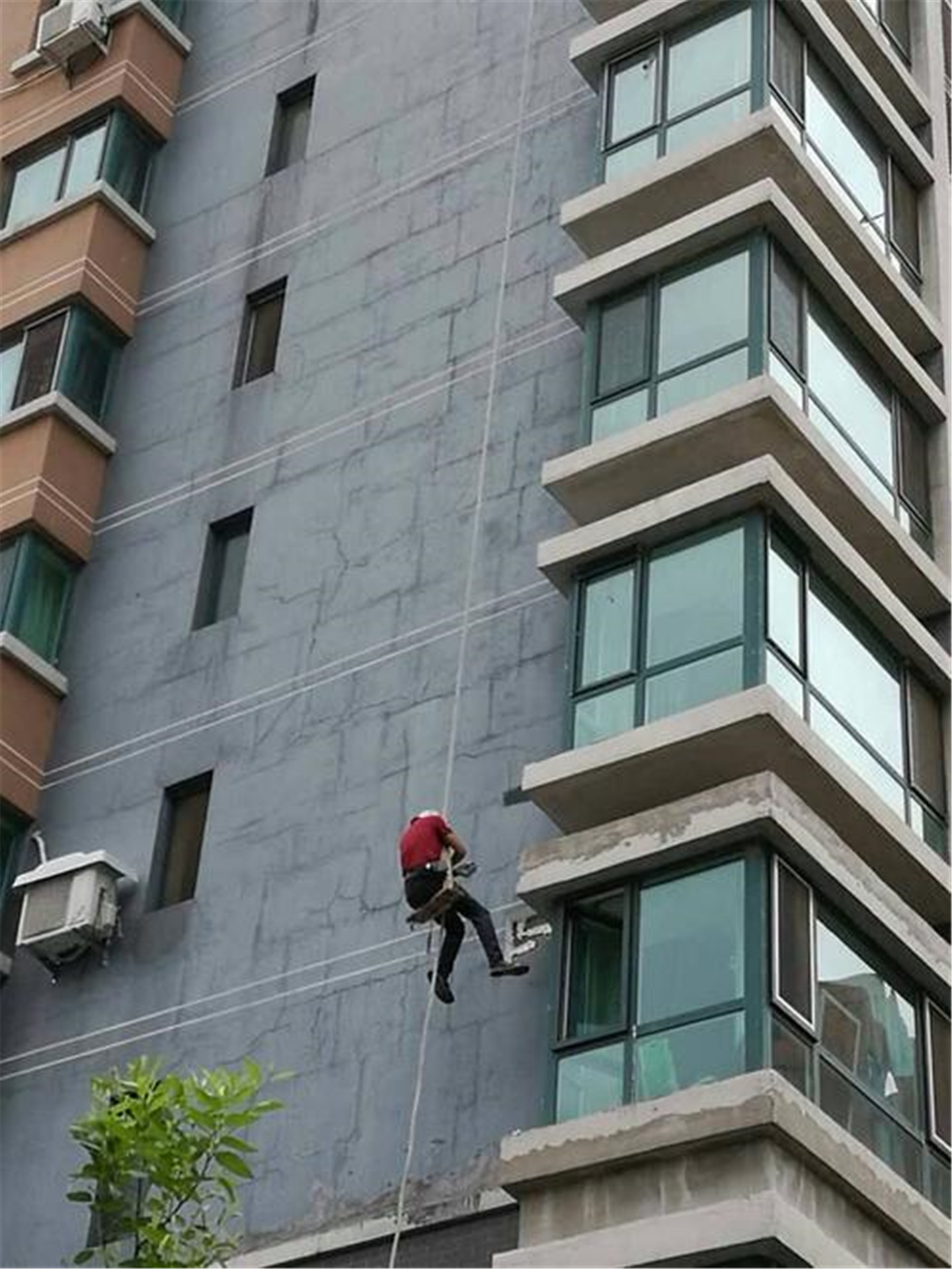 南昌市京东大道改造卫生间维修门窗来电咨询