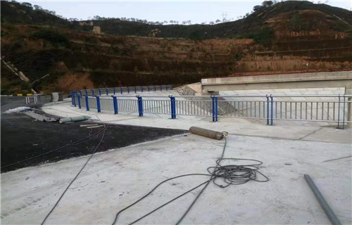 不锈钢路基护栏耐磨防腐同城公司