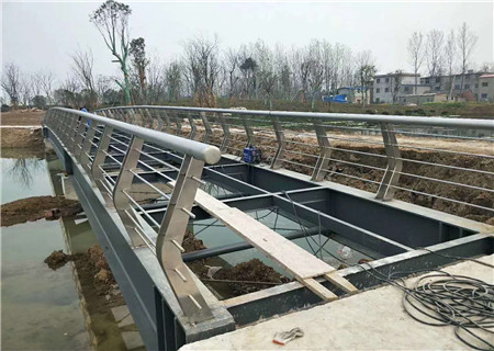 橋梁防撞護欄橋梁防撞欄桿同城生產廠家