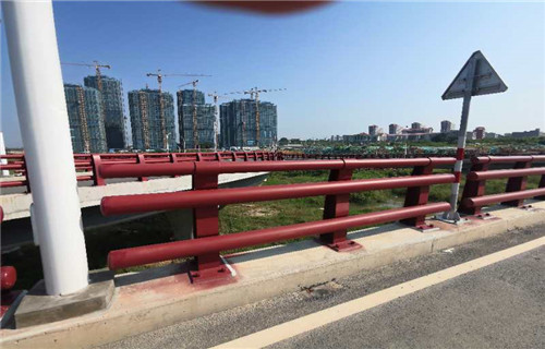 復合管橋梁護欄每米價格產(chǎn)地采購